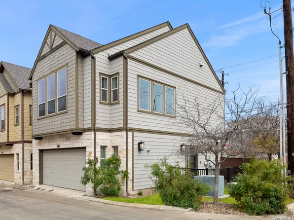 2003 McCullough, San Antonio, TX 78212