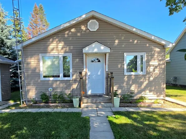 324 Laing STREET, Sturgis, SK S0A 4A0