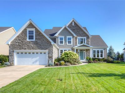 32708 Albion Dr, Avon Lake, OH, 44012