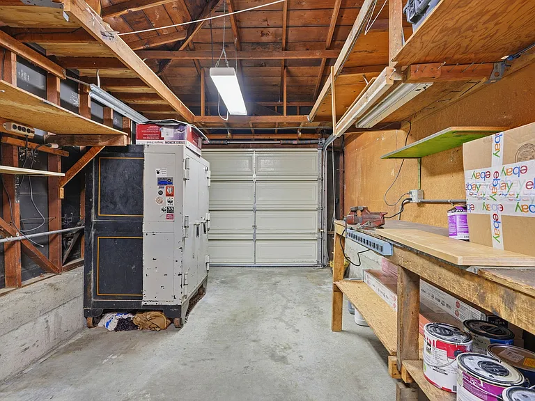 2210 Ewell Rd — Photo 29
