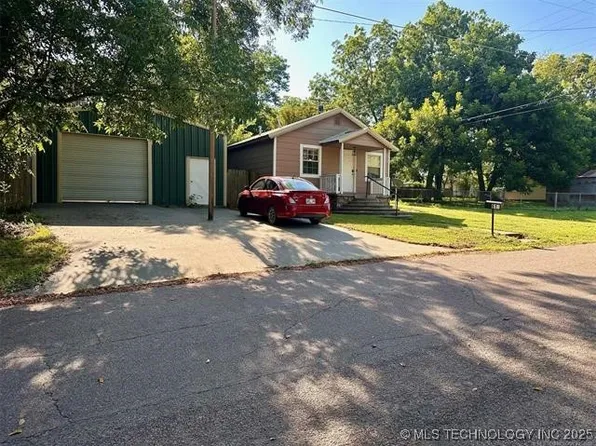 618 N Bluff St, Ada, OK 74820