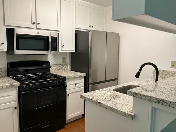 4760 Greenholme Dr APT 1, Sacramento, CA 95842