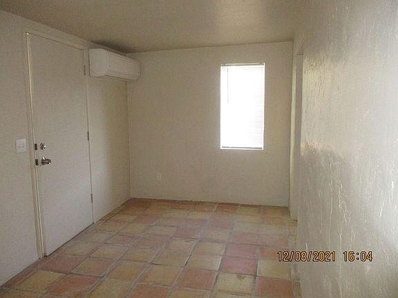 3rd image of 73151 Adobe Cir Unit 14