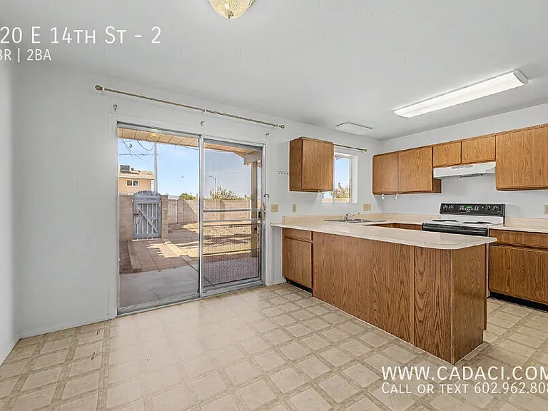 120 E 14th St #2 — Photo 14