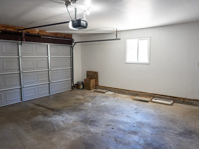 3500 Summit Dr — Photo 19