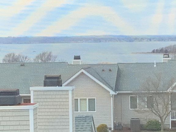 Narragansett bay