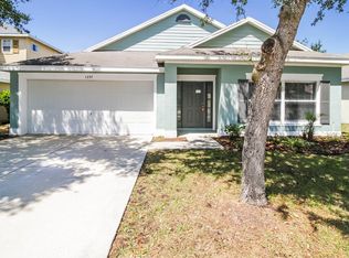 1237 Kellogg Dr, Tavares, FL 32778