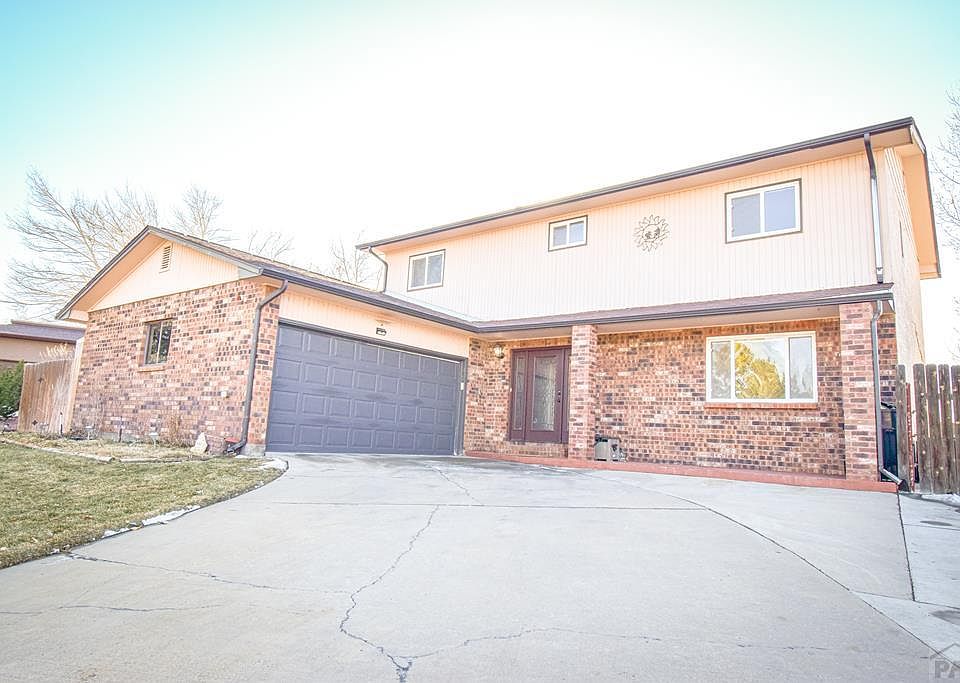 1st image of 45 Verdosa Dr