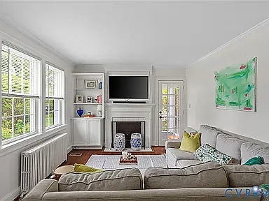 7503 Glebe Rd — Photo 5