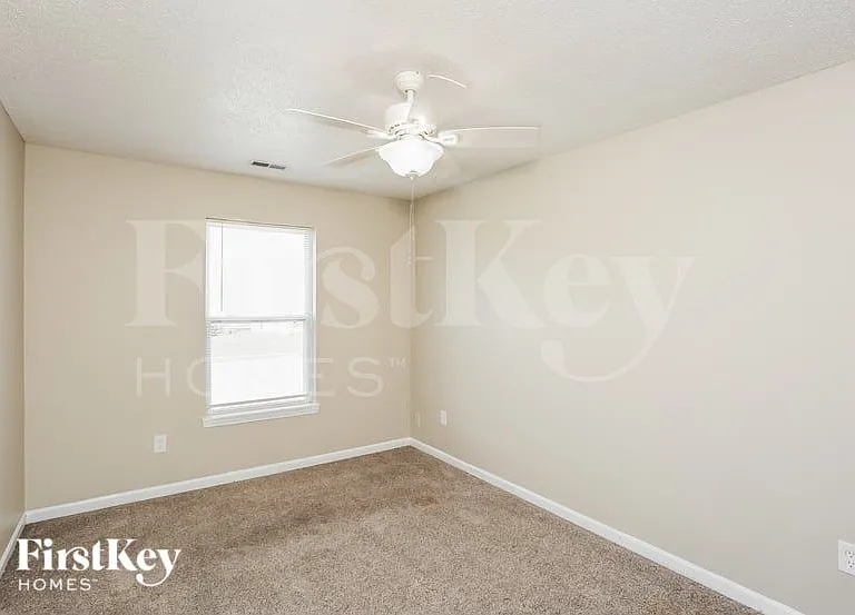 5971 Liverpool Ln — Photo 12