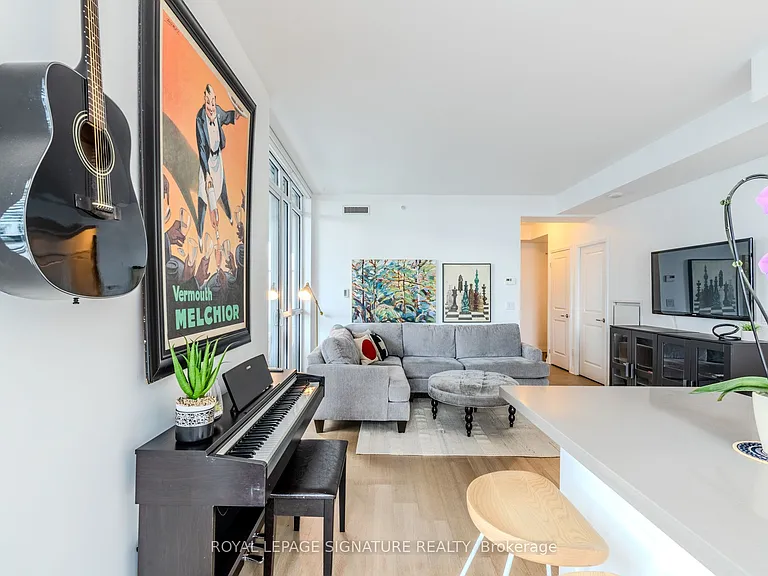60 Annie Craig Dr #B415 — Photo 6