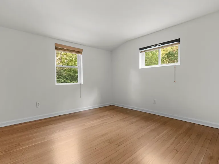 89 Book Hill Rd — Photo 10