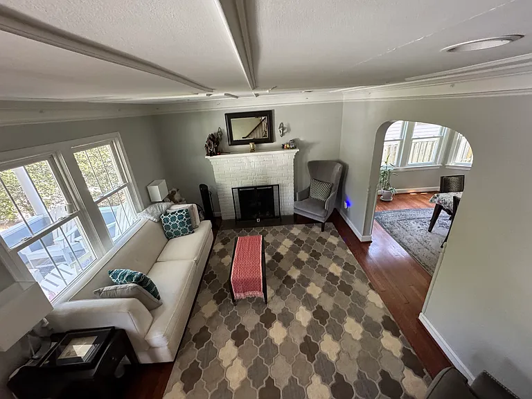 5716 Grosvenor Ln — Photo 17