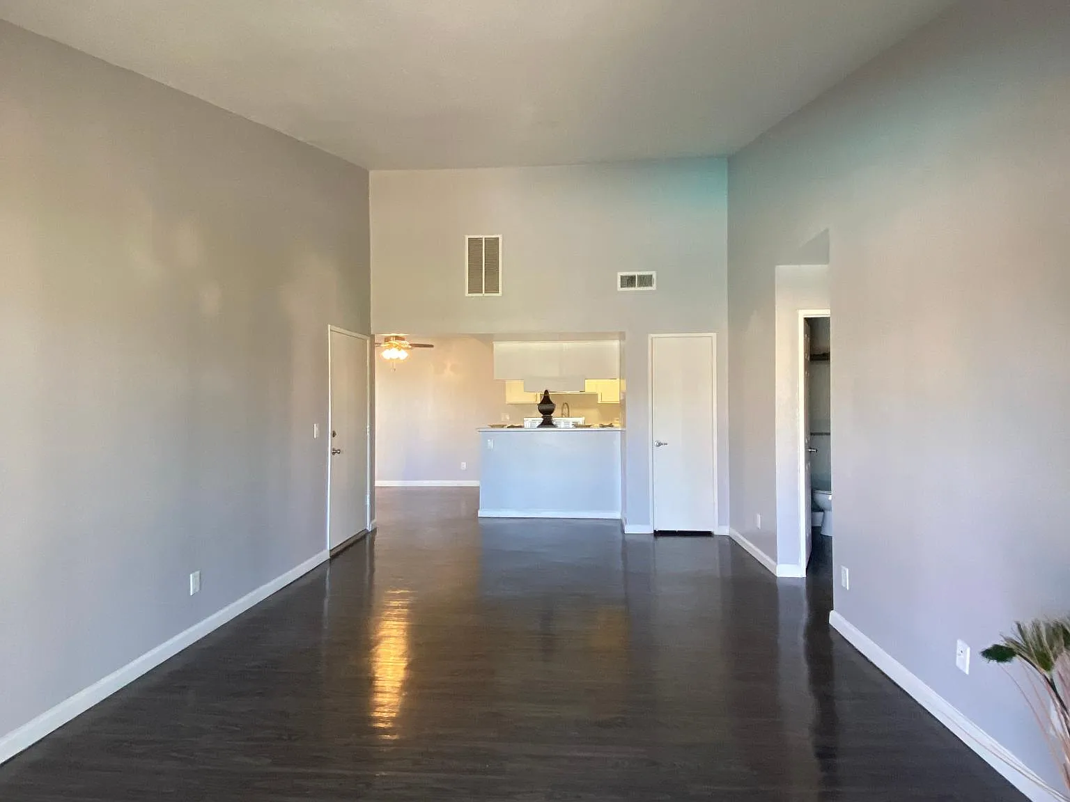 Harris Place — Photo 3