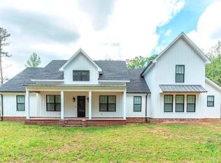 118 Marilyn Ln, Starkville, MS 39759