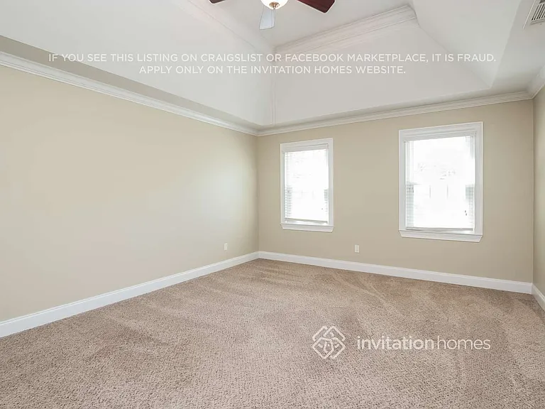 435 Clubfield Dr — Photo 11