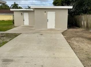 3890 Lakewood Rd APT 4, Lake Worth, FL 33461