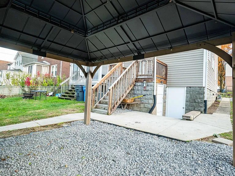354 Gregg St — Photo 16