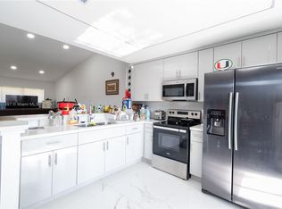 9502 SW 151st Ct #0, Miami, FL 33196