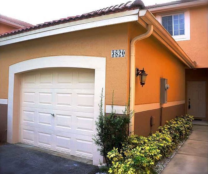 1st image of 3820 San Simeon Cir