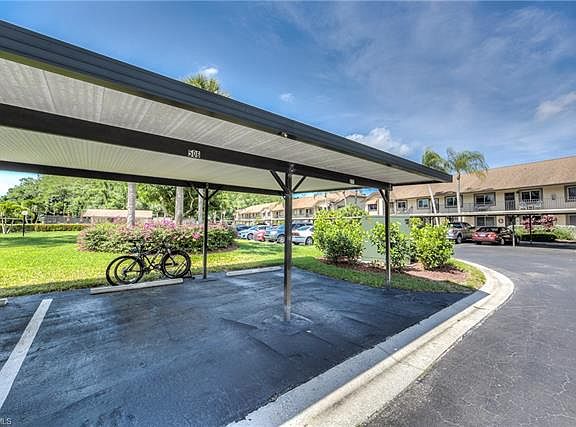 4th image of 13070 Cross Creek Ct APT 511