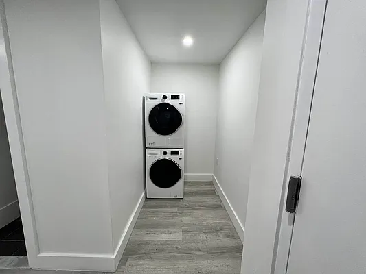 Rented by EastMount Realty LLC | media 57