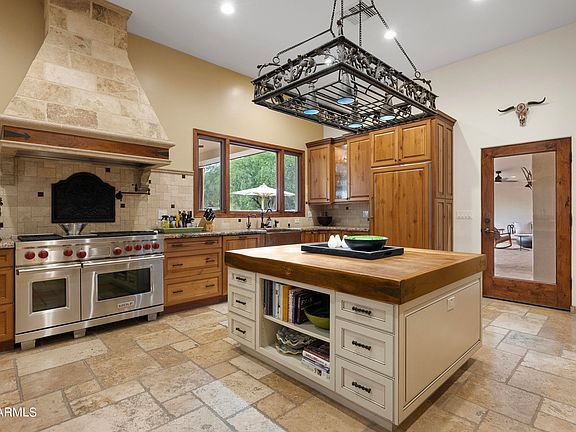 5th image of 5131 E Berneil Drive