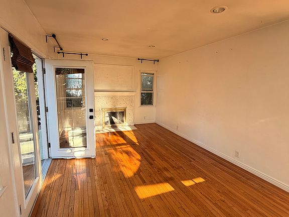 2nd image of 6632 W 87th St