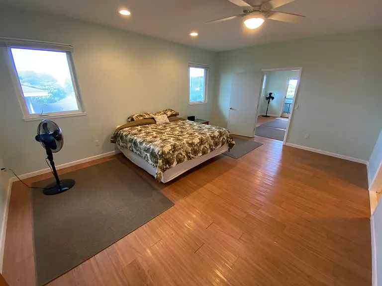 1268 Ulupii St — Photo 12