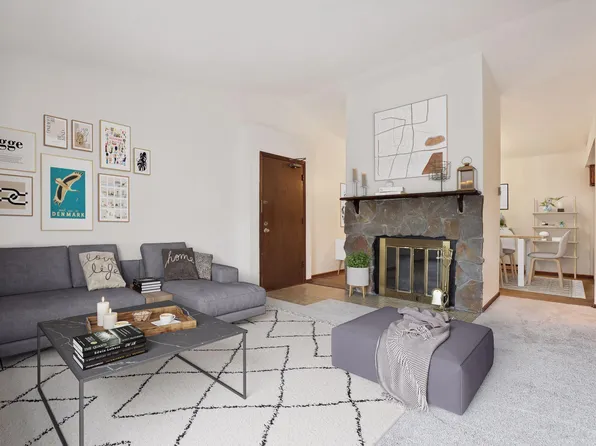 350 Shelard Pkwy Unit 303, Saint Louis Park, MN 55426