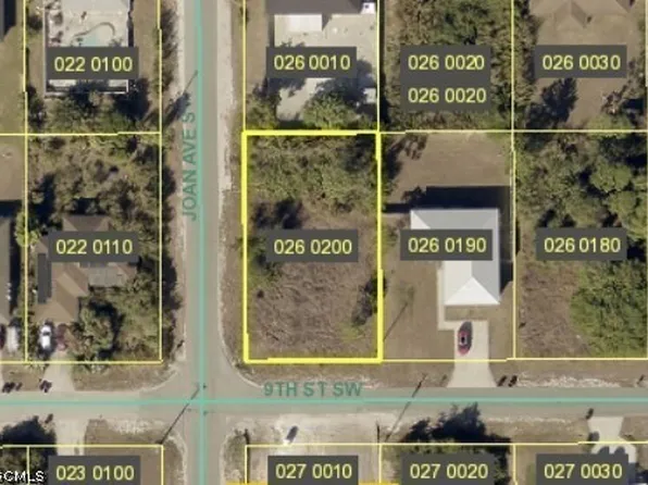 2918 9th St SW, Lehigh Acres, FL 33976