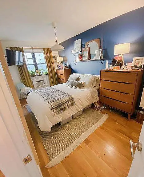 453 Maple St #1 — Photo 2