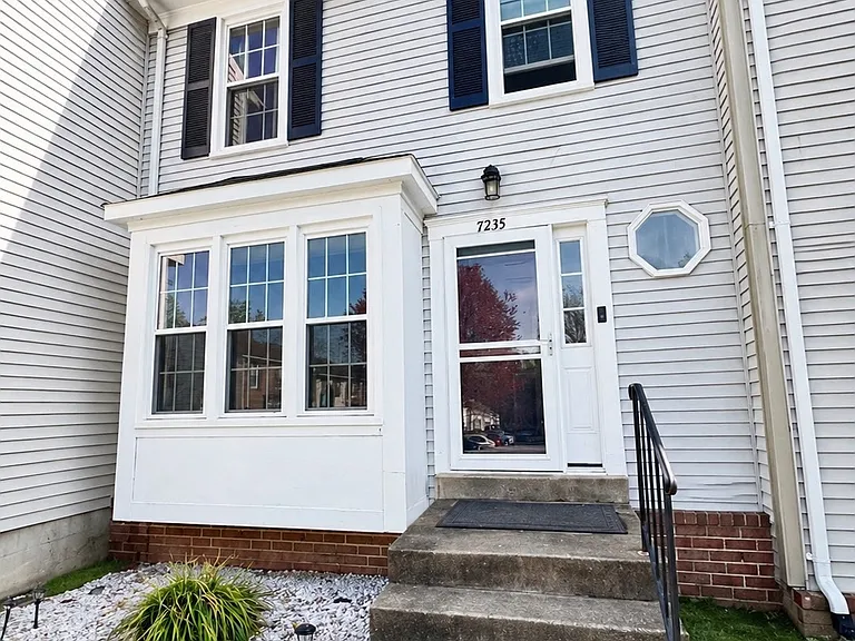 7235 Kousa Ln — Photo 1