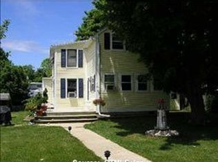 77 Middletown Ave, Old Saybrook, CT 06475