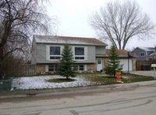 2108 Foxhill Ave, Gillette, WY 82718