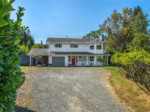 423 Harrogate Rd, Campbell River, BC V9W 1W1