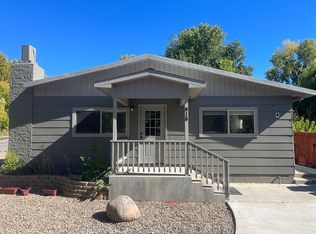 818 Pioneer Ave, Aztec, NM 87410