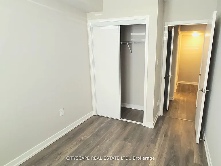 31 Florence St #9 — Photo 15