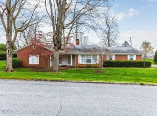 201 Sprout Rd, Muncy, PA 17756