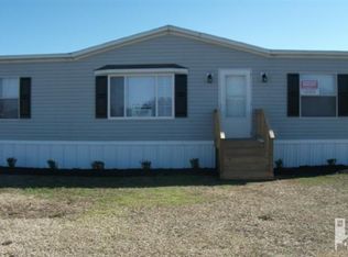 1413 Pleasant Union Rd, Roseboro, NC 28382