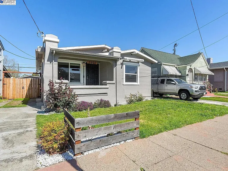 1507 67th Ave — Photo 4