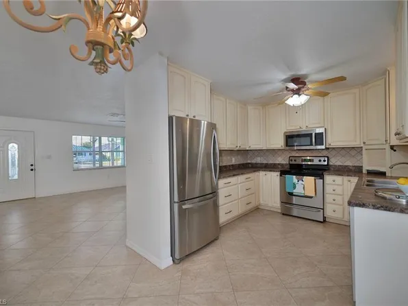 565 100th AVE N, NAPLES, FL 34108