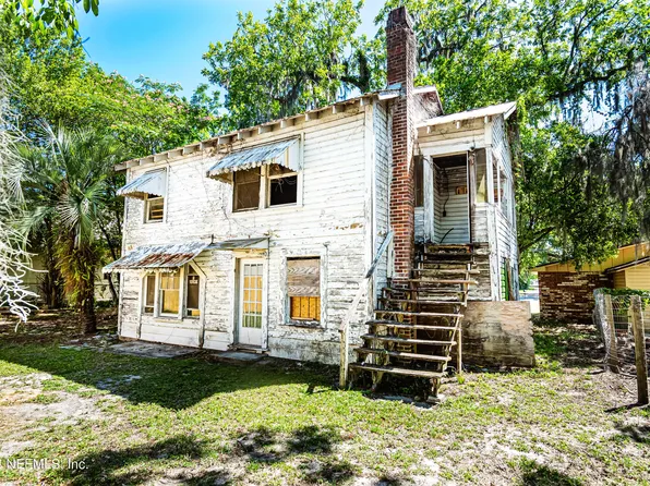 47 N 5TH Street N, Macclenny, FL 32063