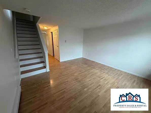 85 Gershom Ave #10, Lowell, MA 01854