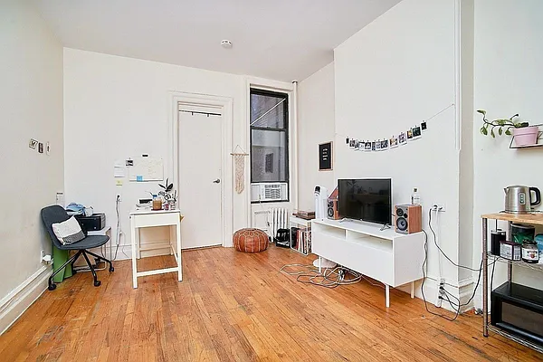 Rented by Living New York | media 6