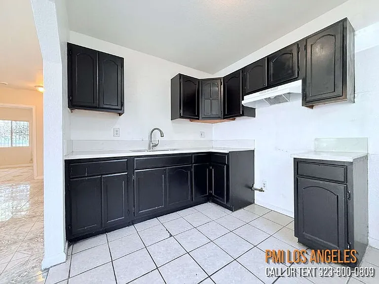 8462 Zamora Ave — Photo 4