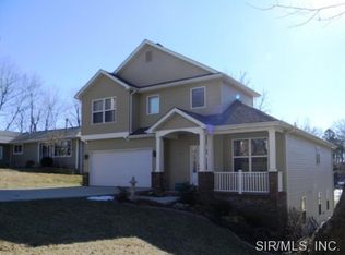 467 E Lake Dr, Edwardsville, IL 62025