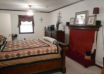 4th image of 4818 McAllister Dr