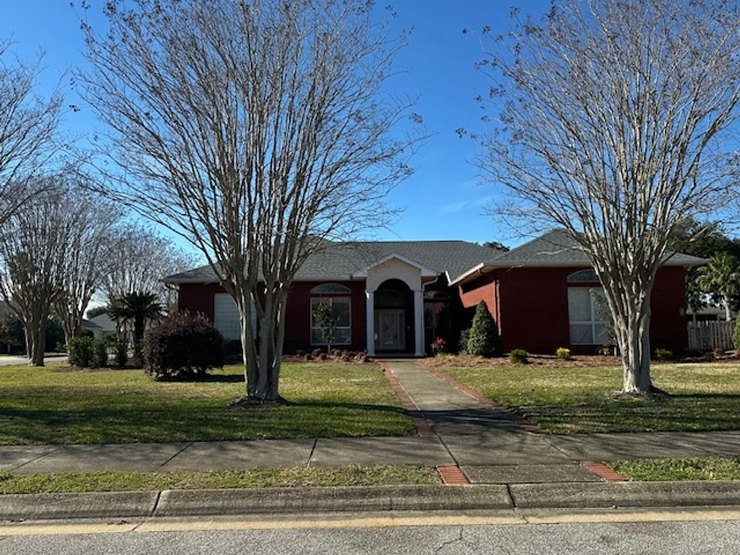 Fabulous Home in Gulf Breeze — Photo 1
