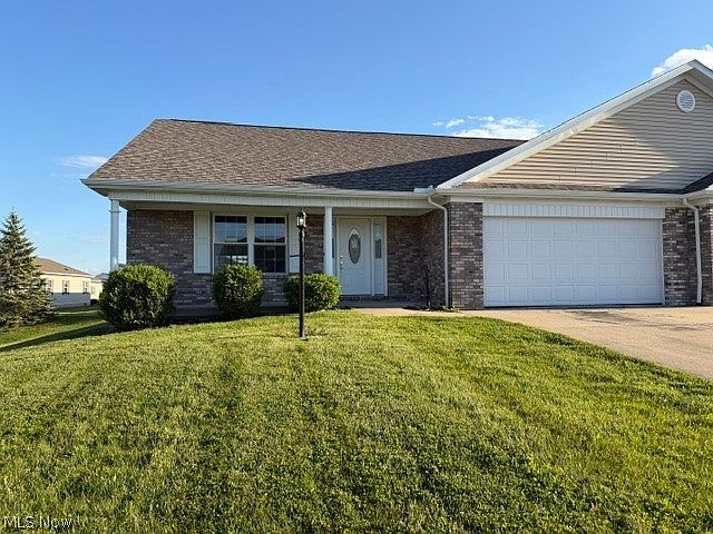 1st image of 51986 Blue Spruce Dr
